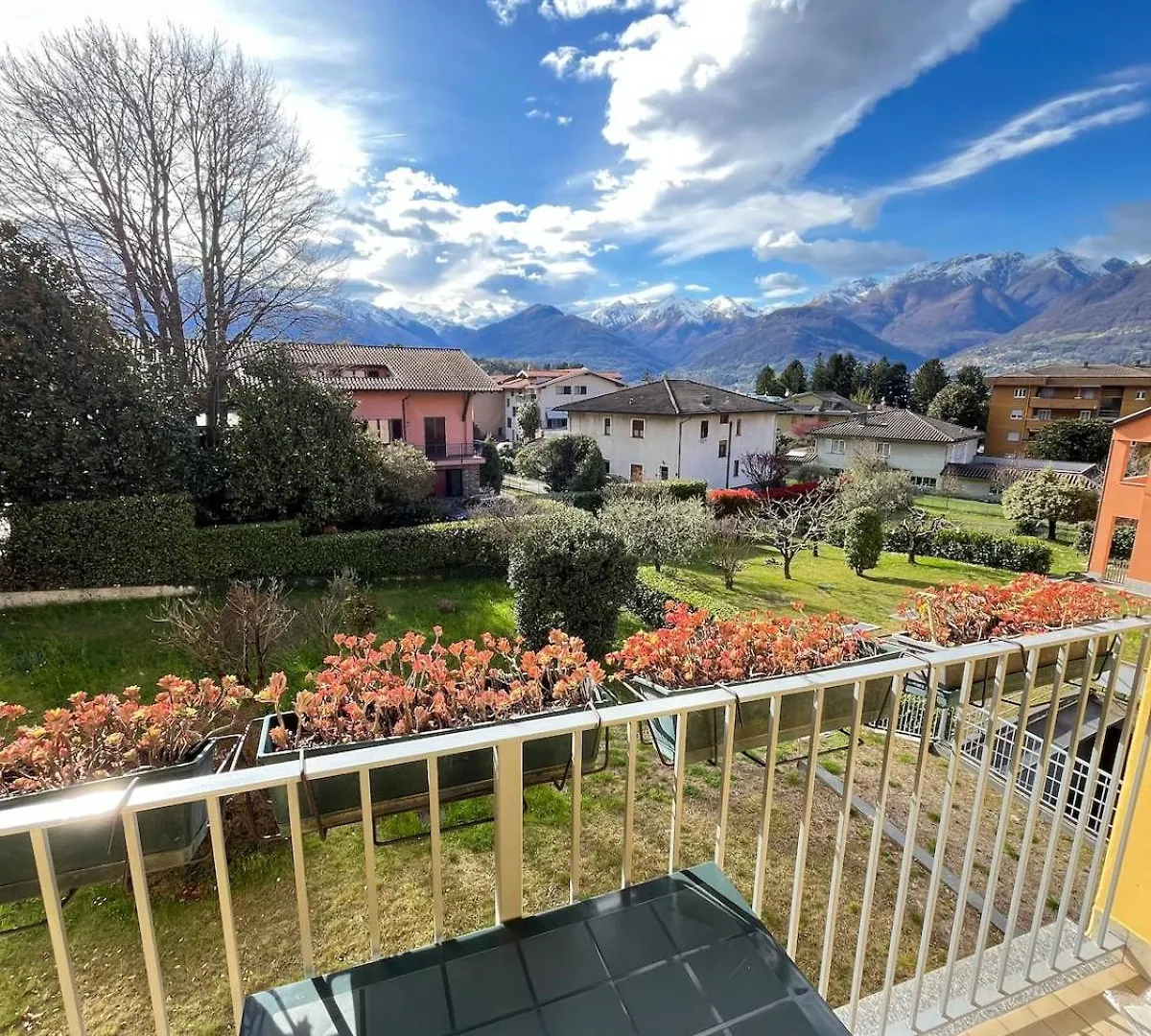 Casa Rio - Relax On Lake Como With Wi-Fi And Air Conditioning Colico Italien